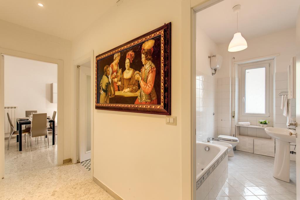 Daisy Guest House Colosseo Рим Стая снимка